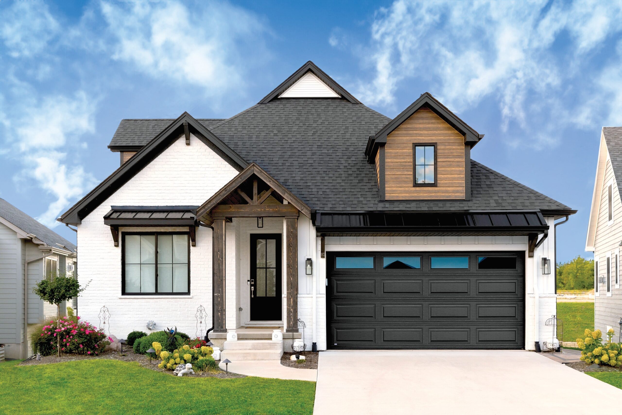 Traditional-Steel-1400-Black-Long-Panel-Clear-Long-min-scaled